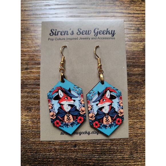 Robin Hood Fox Floral Earrings - Picture 3 of 3